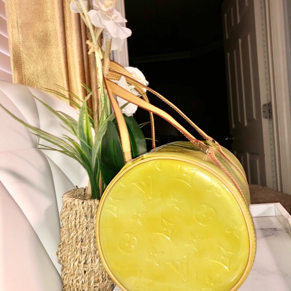 SOLD! Louis Vuitton Mint Green Monogram Vernis - Picture 3 of 5